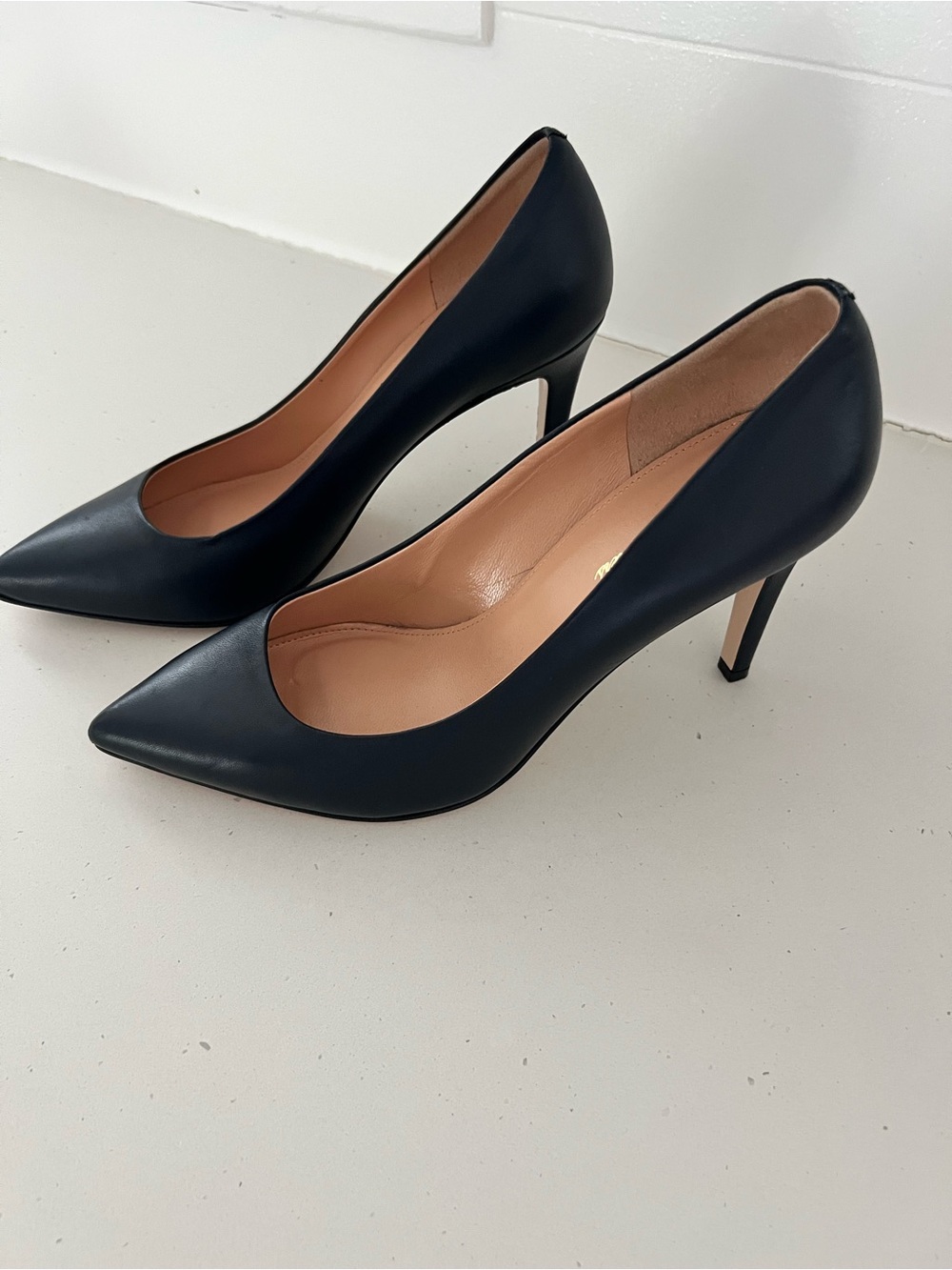 NWOT Brooks Brothers Navy Leather Pointed Toe Stiletto Pumps Heels Size 9.5 4in